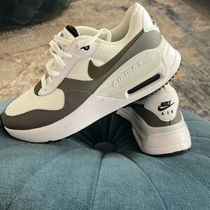 Men’s Nike Air Max System Essentials Twist | 9.5